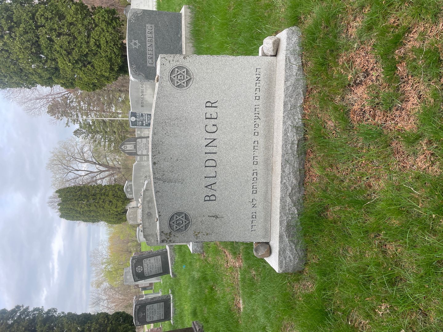 Henry Baldinger's grave. Photo 1