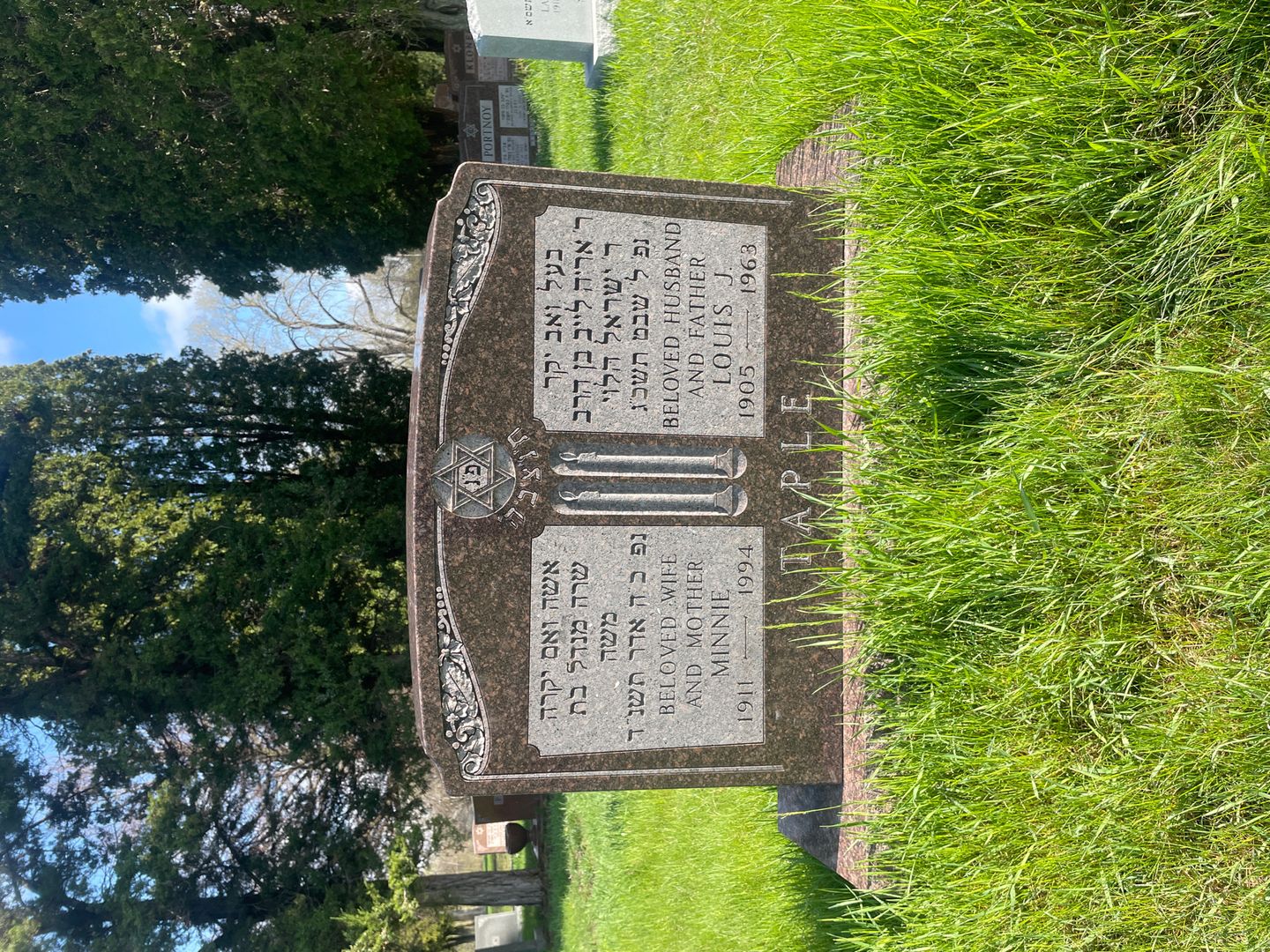 Louis J. Taple's grave. Photo 1