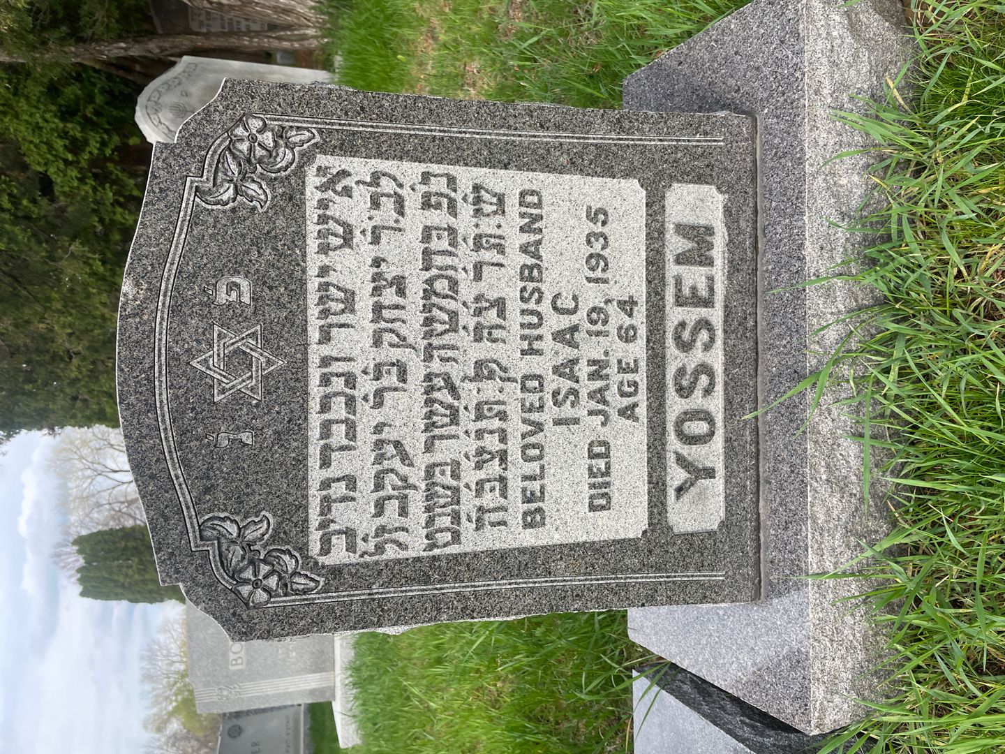 Isaac Yossem's grave. Photo 1