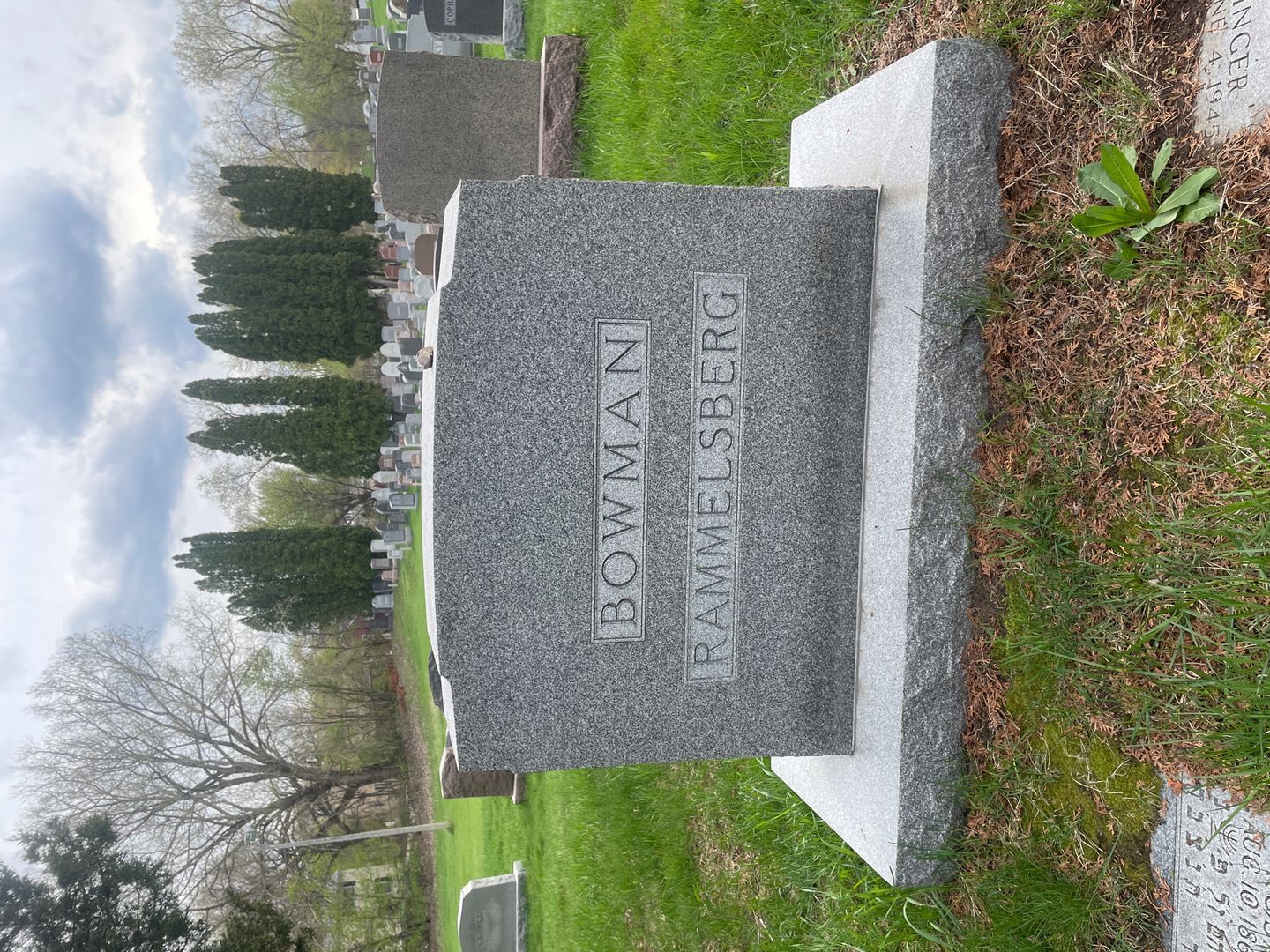 Rosa Ziegler Bowman's grave. Photo 1