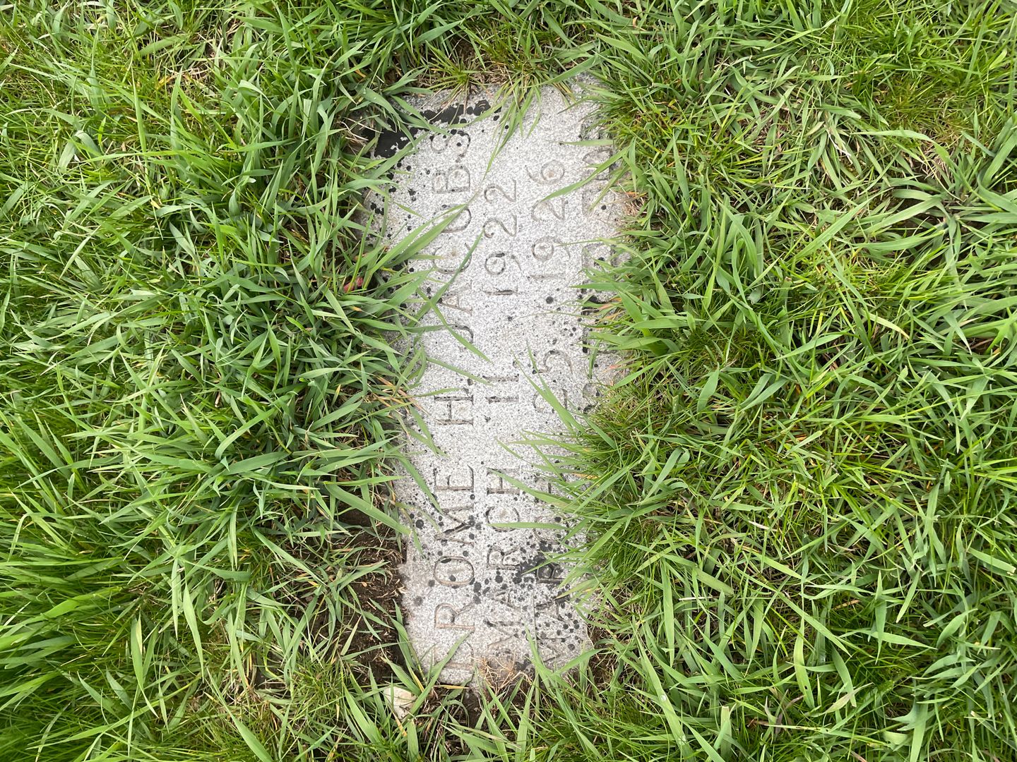 Jerome H. Jacobs's grave. Photo 1