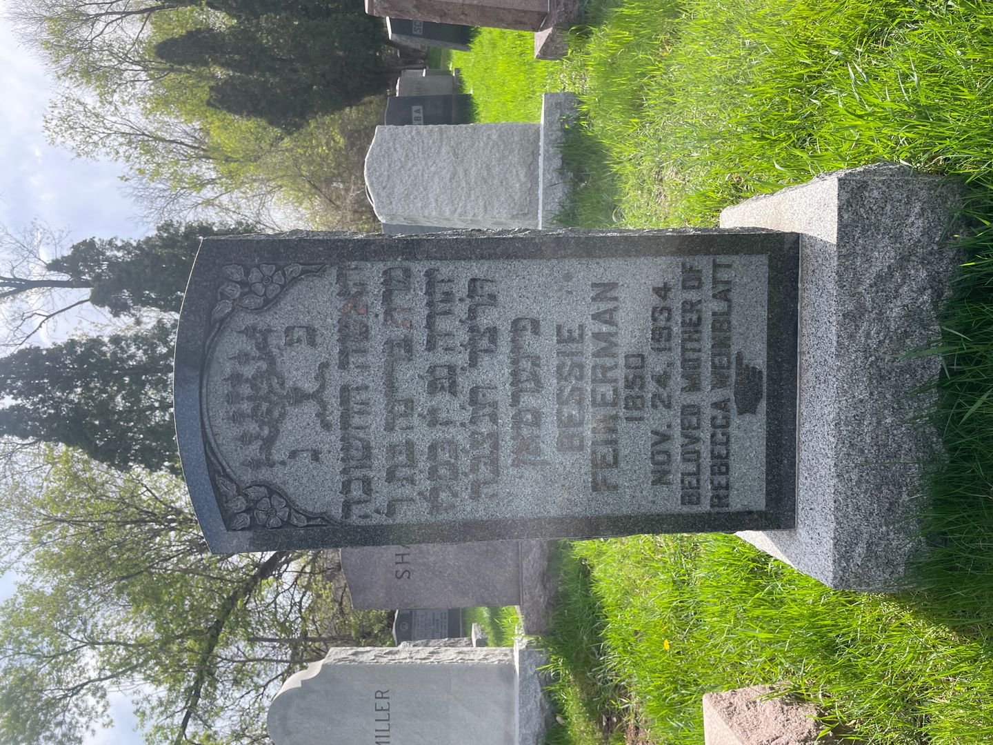 Bessie Feinerman's grave. Photo 1