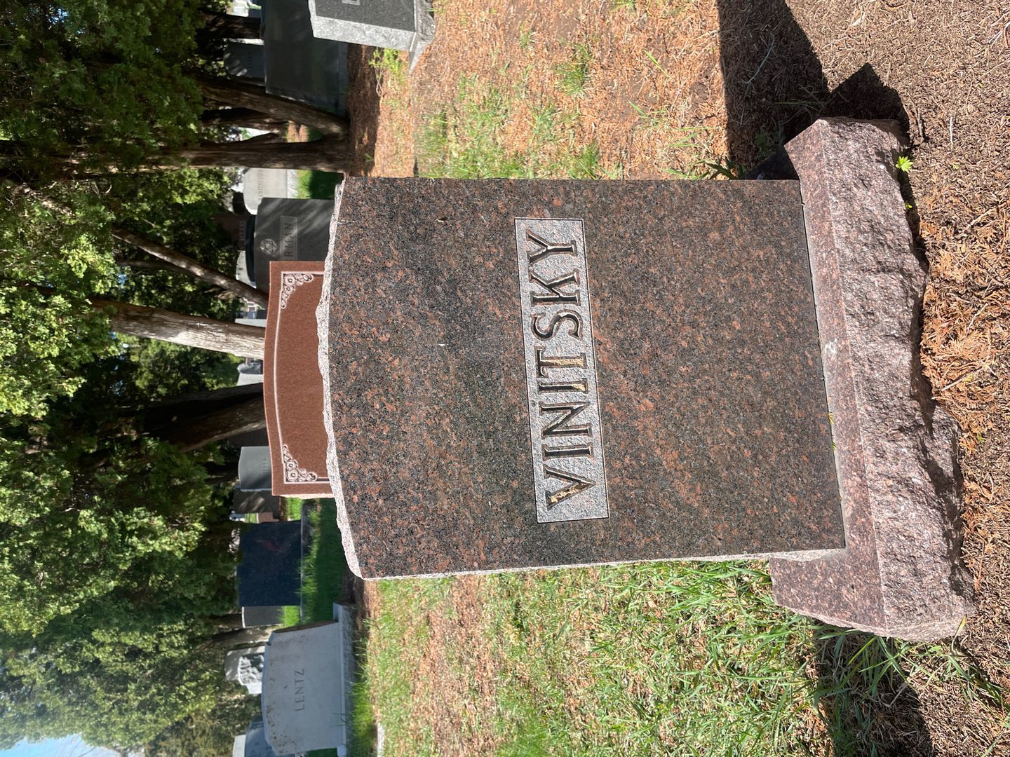 Charles Vinitsky's grave. Photo 1